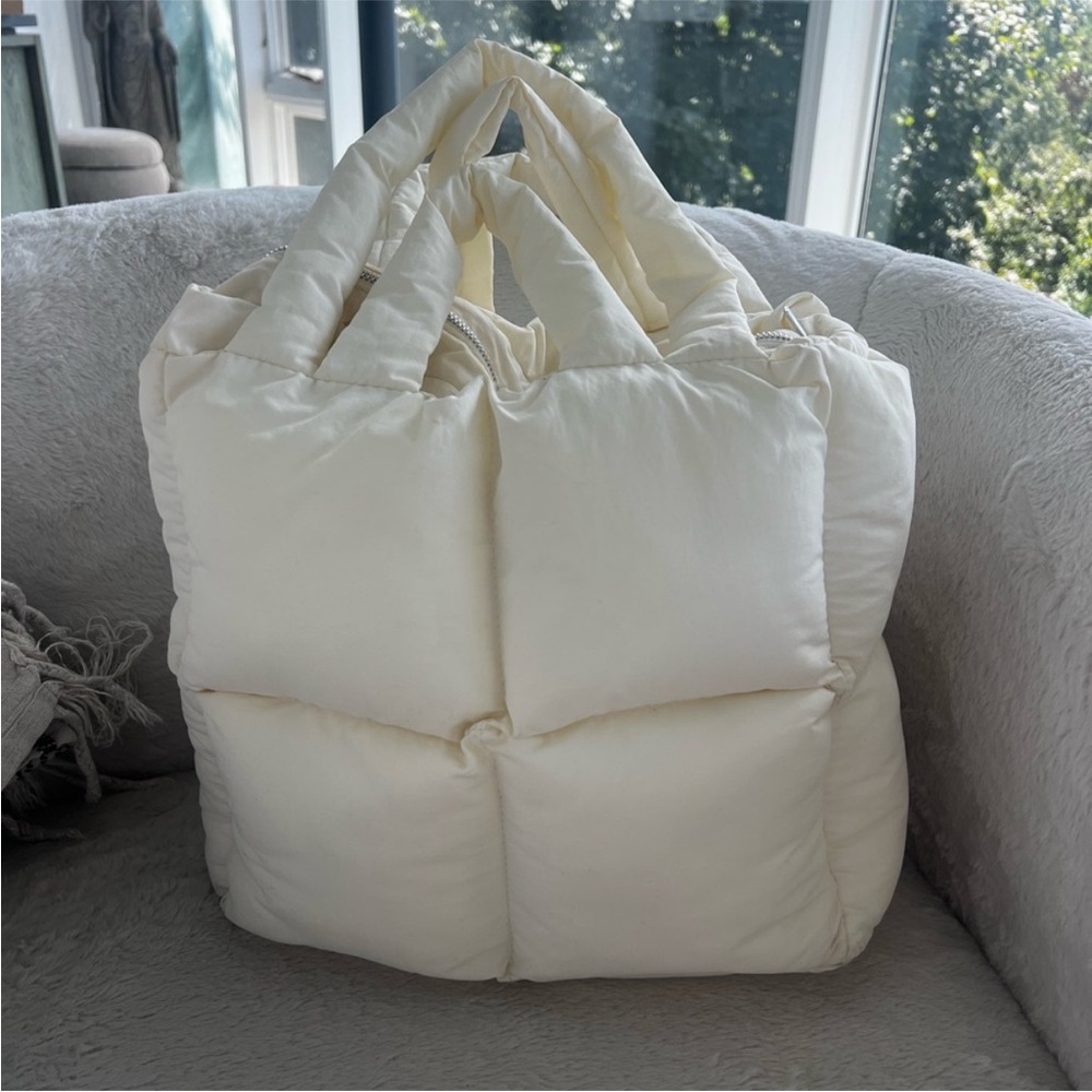 Cream Tote Bag - Picture 6 of 6